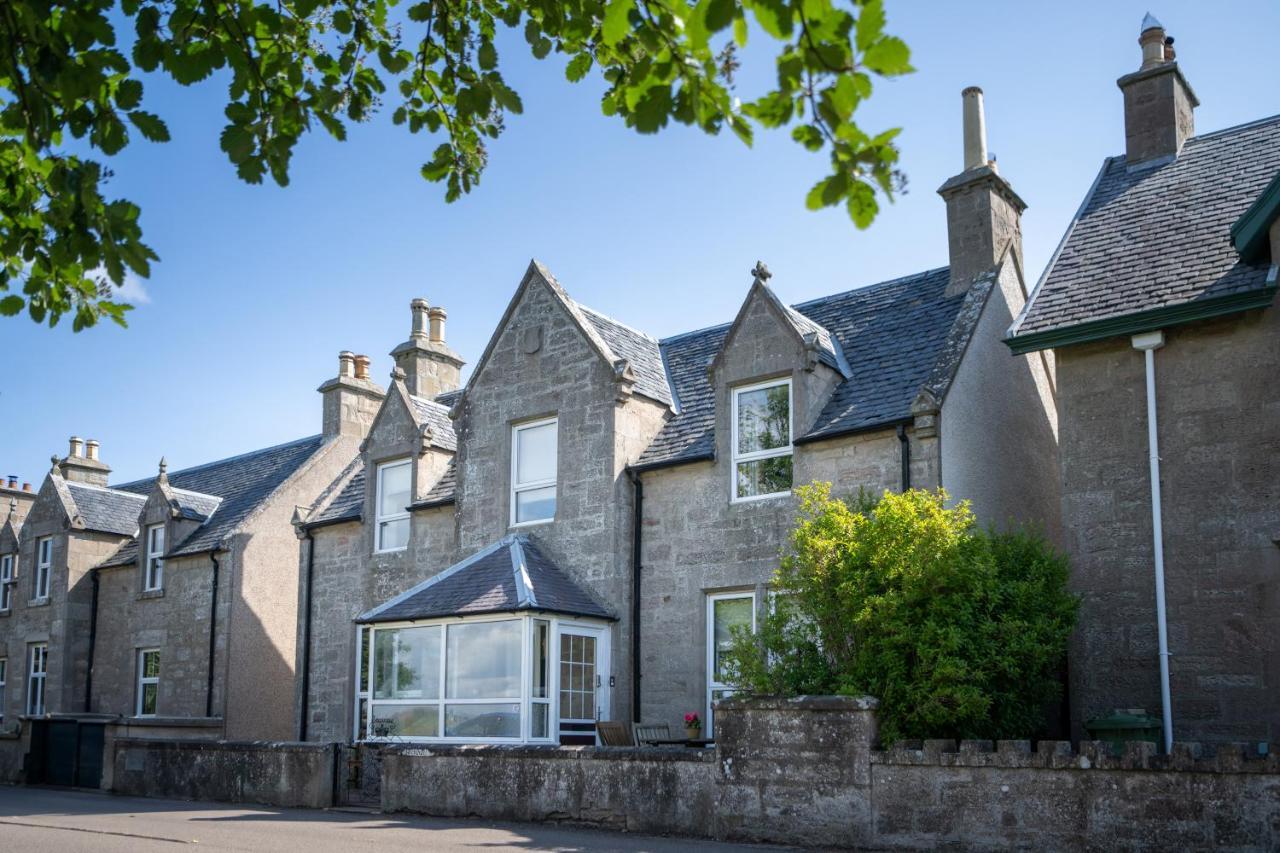 Seaview House - A Traditional Home By The Beach Nairn Eksteriør bilde
