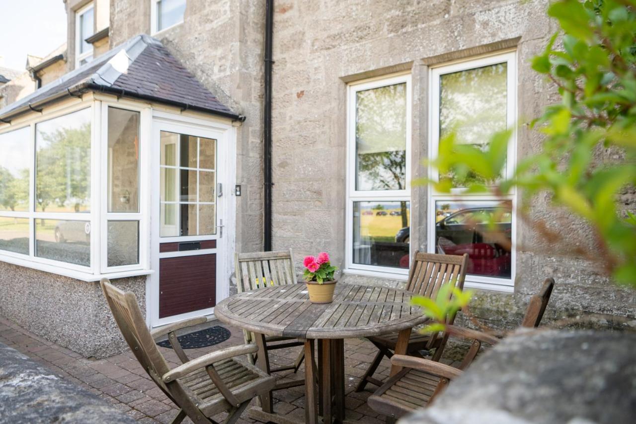 Seaview House - A Traditional Home By The Beach Nairn Eksteriør bilde